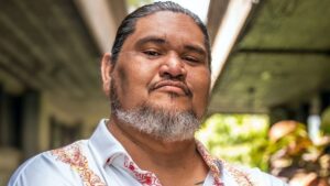 Muere David Hekili Kenui Bell, actor hawaiano de ‘Lilo y Stitch’, ‘Magnum’ y ‘Hawai 5.0’