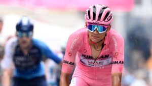 Isaac del Toro, elegido como la revelación del 2025 por el Giro de Italia