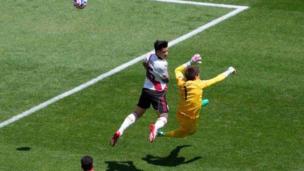 Así fue la jugada de la lesión de Driussi ante Urawa