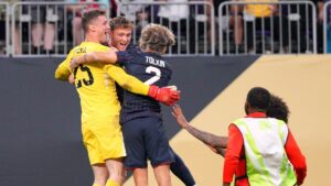 Estados Unidos elimina en penaltis a la Costa Rica de Miguel Herrera y evita el duelo de técnicos mexicanos en semifinales