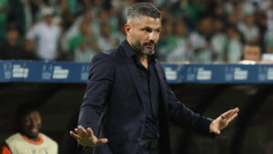 Atlético Nacional y Javier Gandolfi tocan fondo