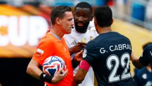 La FIFA abre expediente a Gustavo Cabral por lo ocurrido con Antonio Rüdiger