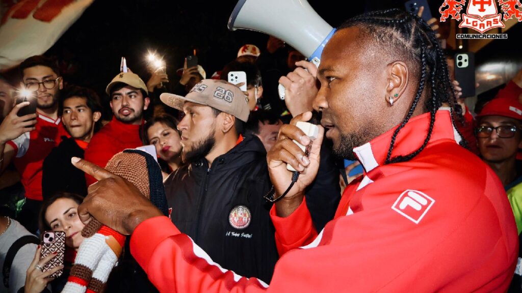 Hugo Rodallega Hinchas De Santa Fe