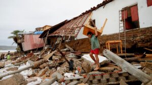 Huracán Erick deja estragos y temporal de lluvias: activan Plan DN-III-E en varios estados