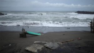Suspenden clases por el huracán Erick: Estos son los estados afectados por lluvias