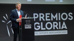 Club América recibe el Premio Gloria al Trabajo en Equipo por su tricampeonato en la Liga MX