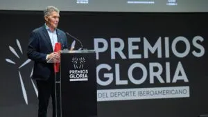 Club América recibe el Premio Gloria al Trabajo en Equipo por su tricampeonato en la Liga MX