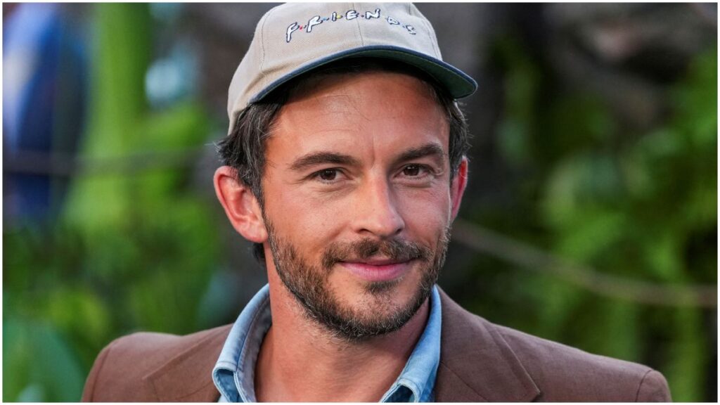 Jonathan Bailey promociona Jurassic World | Reuters 