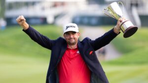 Keegan Bradley se impone por un golpe a Tommy Fleetwood y conquista el Travelers Championship 2025