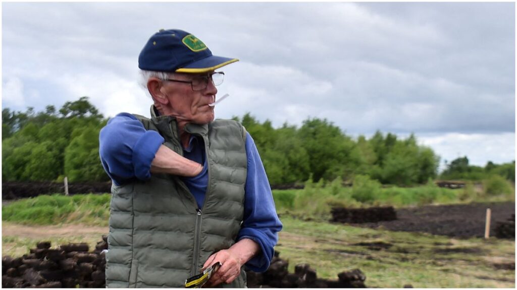 La pensión del Bienestar apoya a adultos mayores | Reuters