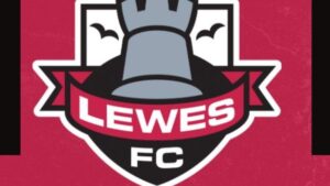 Lewes FC, el club de la igualdad salarial, pide ayuda para sobrevivir