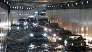 ¿Lluvias tan fuertes en CDMX como para llenar 16 veces el Estadio Azteca?