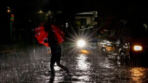 Temporada de lluvias: ¿Qué debes revisar en tu carro para evitar contratiempos o accidentes?