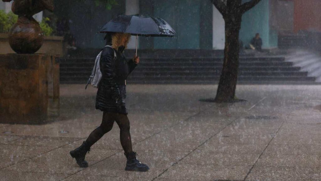 ¿Oaxaca y Chiapas bajo vigilancia? Esto se sabe del posible nuevo ciclón en México