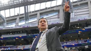Luis Fernando Tena pide a Guatemala no conformarse con llegar a las semifinales de la Copa Oro