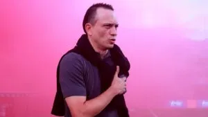 Alejandro Restrepo, a cumplir con la exigencia: obligado a ganar título en el Medellín