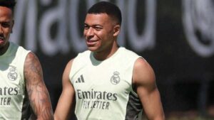 Kylian Mbappé recibe el alta médica y regresa a la concentración con el Real Madrid