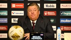 Piojo Herrera en el ojo de la tormenta: la dura acusación desde Cartaginés