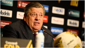 Miguel Herrera, sin miedo a una sanción, revela su postura sobre las protestas en Estados Unidos
