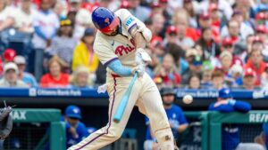 Phillies barren a Blue Jays con grand slam de Nick Castellanos