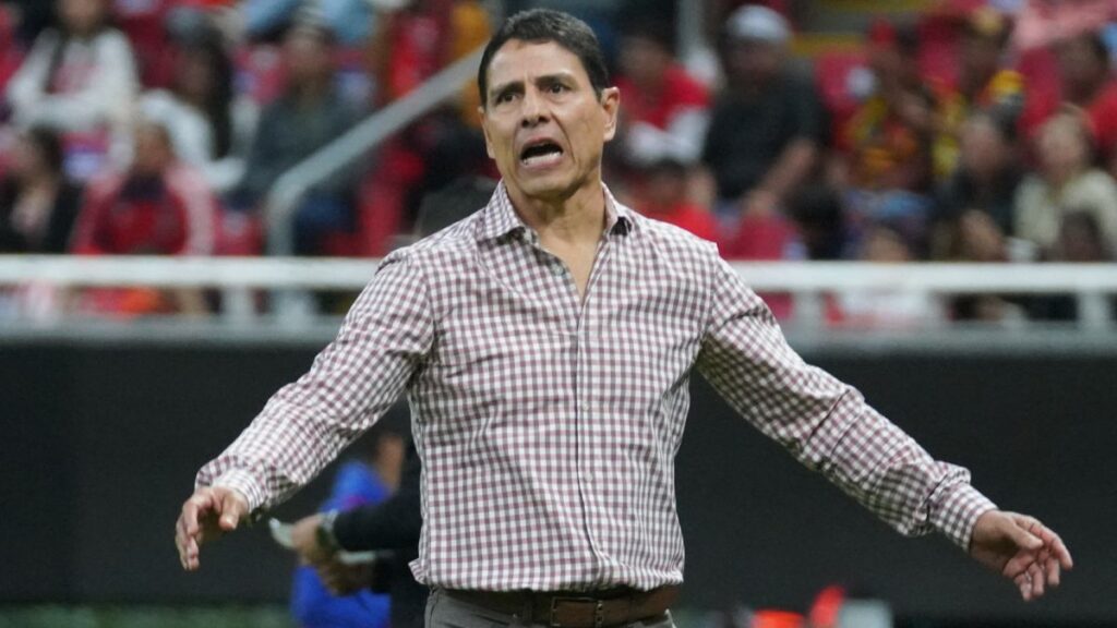 Alfonso Sosa aprovechó la conferencia previa al Campeón de Campeones para criticar a los equipos que desistieron de la demanda al TAS