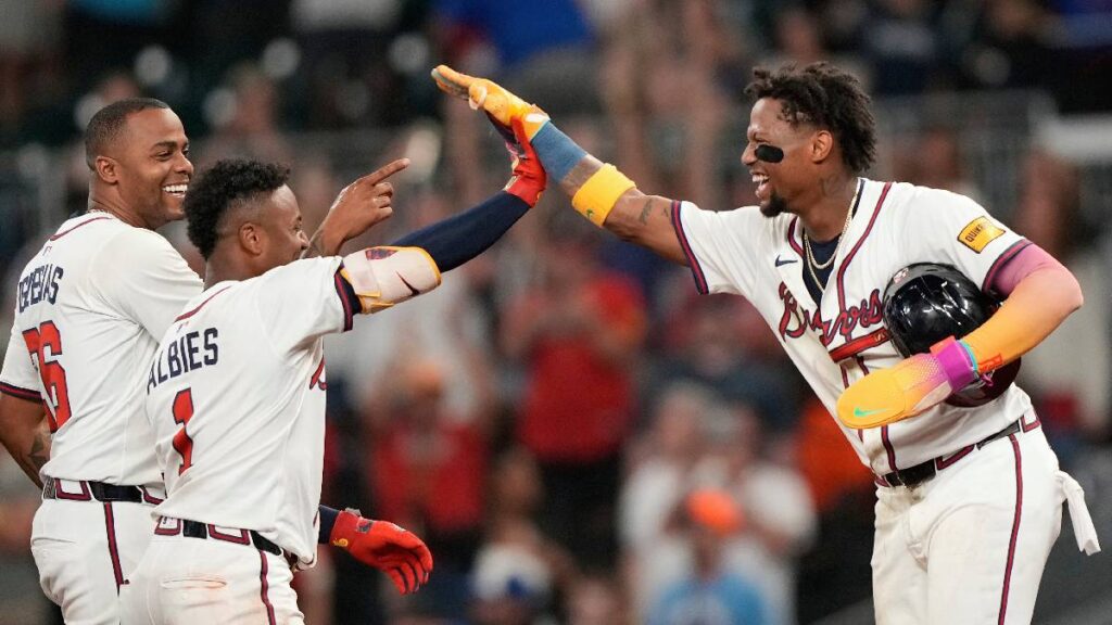 Didier Fuentes, nuevo colombiano en los Bravos de Atlanta / Foto: AP