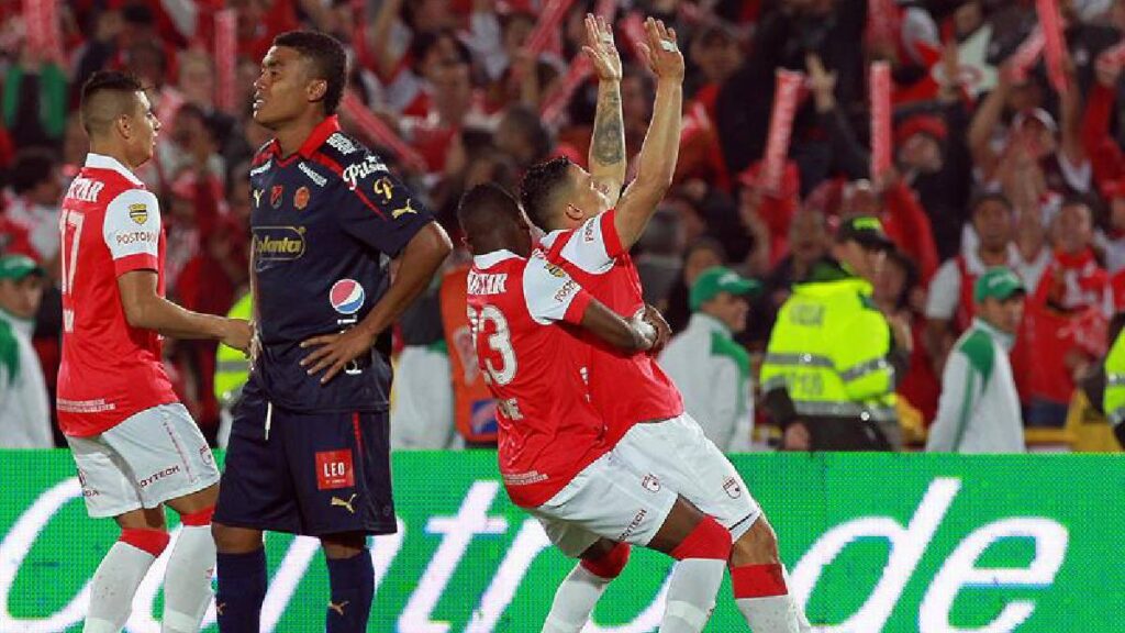 Santa Fe campeón vs DIM en 2014 / Vizzor