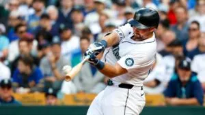 Seattle corta la racha de los Red Sox con un grand slam de Cal Raleigh