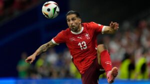 Ricardo Rodríguez elogia a Santiago Gimenez y Raúl Jiménez de cara al partido ante México