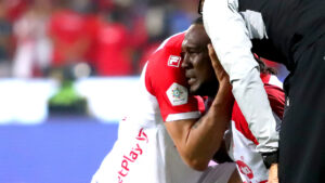 Hugo Rodallega cambia las críticas por la décima estrella para Santa Fe