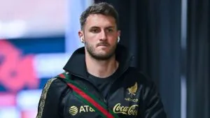 Arne Slot reconoce el impacto de Santiago Gimenez en Feyenoord: “Me ayudó a ganar la liga”