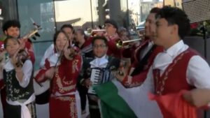 ¡Con todo y mariachi! La selección mexicana recibe serenata en Salt Lake City
