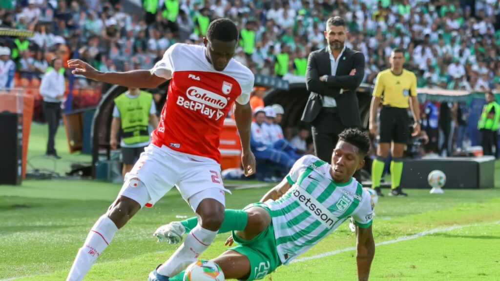 El día que brilló con gol y en la mitad de la cancha. Vizzor