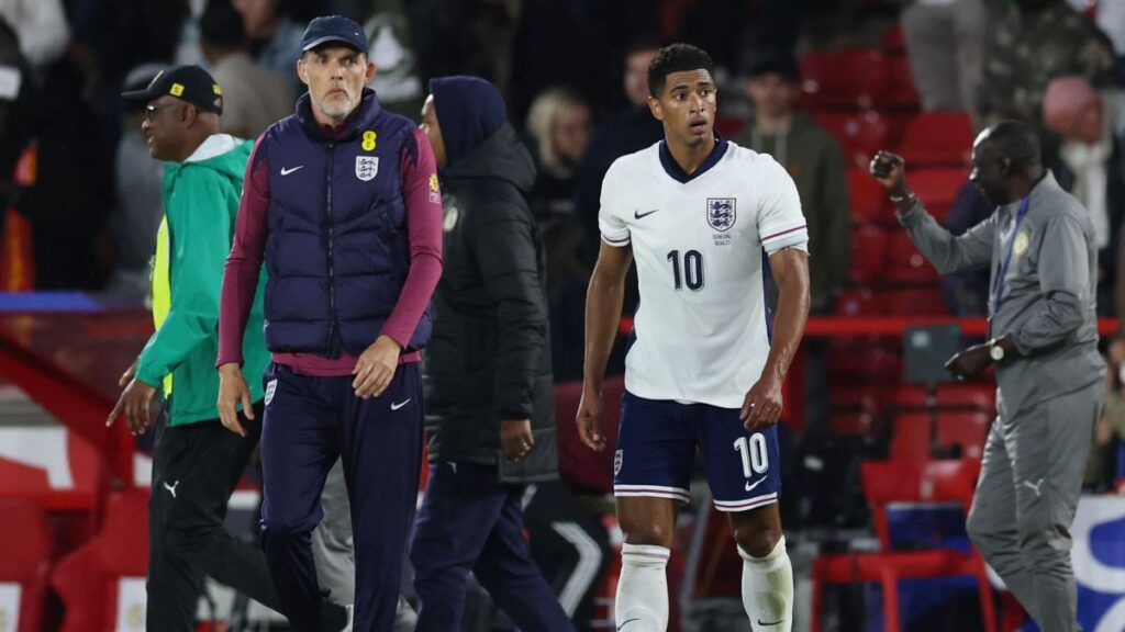 Tuchel y Bellingham durante un partido de Inglaterra