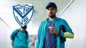 Diego Valdés deja al América y viaja a Argentina para firmar con Vélez