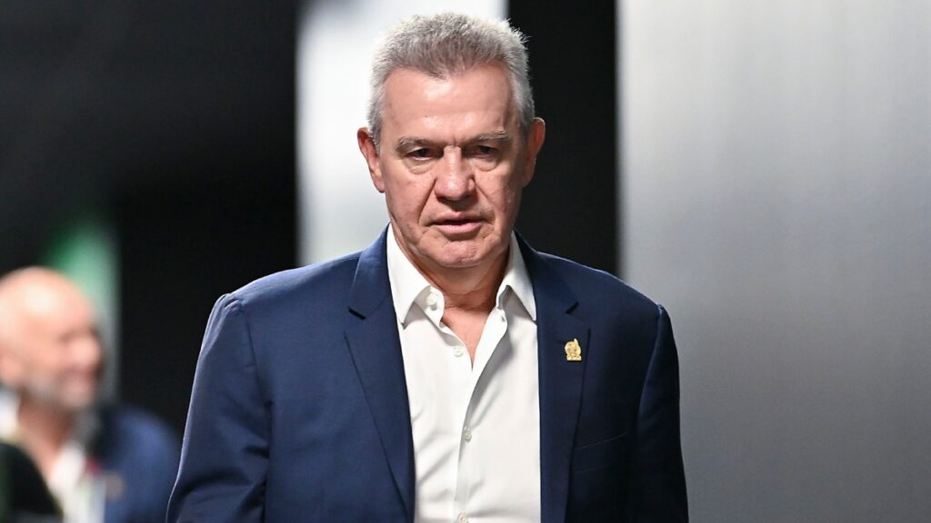 El Vasco Aguirre asalta la cima de los entrenadores con más victorias en juegos oficiales con la selección mexicana