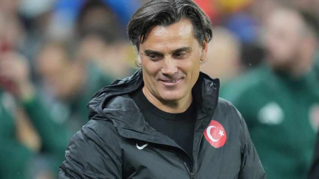 Vincenzo Montella acepta que Turquía merecía perder ante México