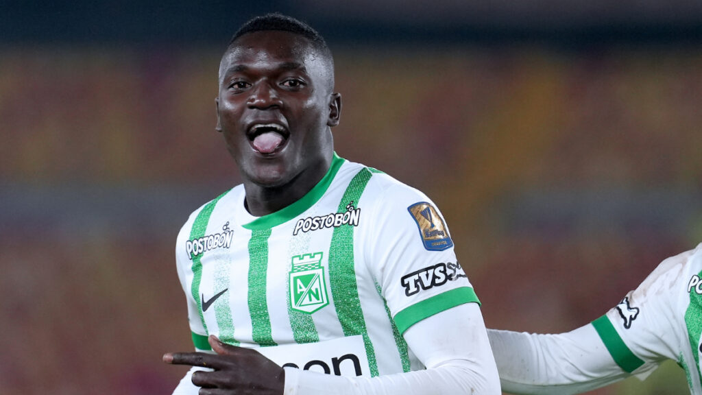Kevin Viveros, en un partido de Atlético Nacional. - Vizzor Image.