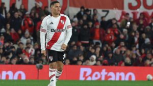 Juan Fernando Quintero vuelve a jugar con River Plate después de 1015 días