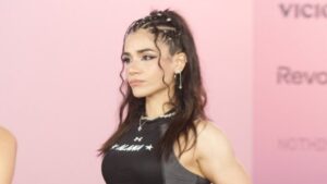 ¿Alana Flores y Belcast ganarán en La Velada del Año 5? Pronóstico de la IA para sus peleas