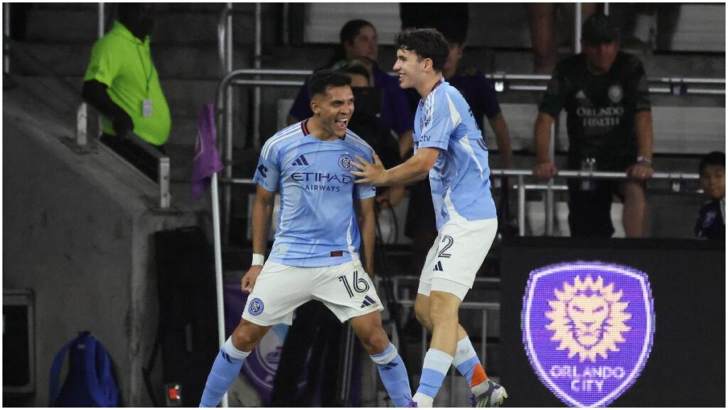 Alonso Martínez celebra con el New York CF | Reuters; Imagn Images