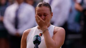 Anisimova agradece entre lágrimas tras perder la final de Wimbledon