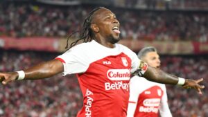 Hay Hugo Rodallega para rato