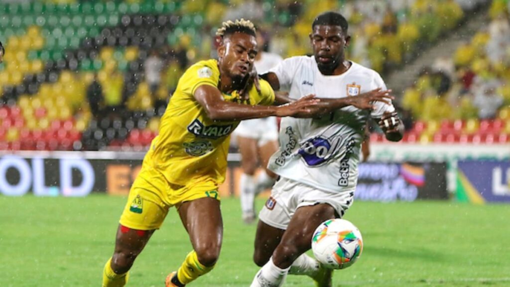 Bucaramanga vs Boyacá Chicó por la Liga | VizzorImage.