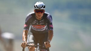 Mathieu Van der Poel abandona el Tour de Francia por neumonía