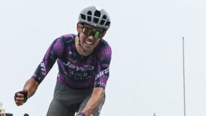 Einer Rubio roza el podio en la etapa reina del Tour; Ben O’Connor cruza primero la línea de meta