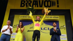 Clasificación general del Tour de Francia 2025, etapa 10: ¿Quién se llevó el triunfo y cómo les fue a los latinoamericanos hoy?