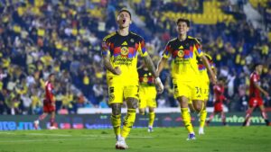 ¡Tormenta eléctrica del Rayito! Brian Rodríguez anota doblete y le da el triunfo al América sobre Xolos