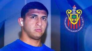 Bryan González, último refuerzo de Chivas, llega a Guadalajara y advierte: “Lo que tenga que decir va a ser en la cancha”