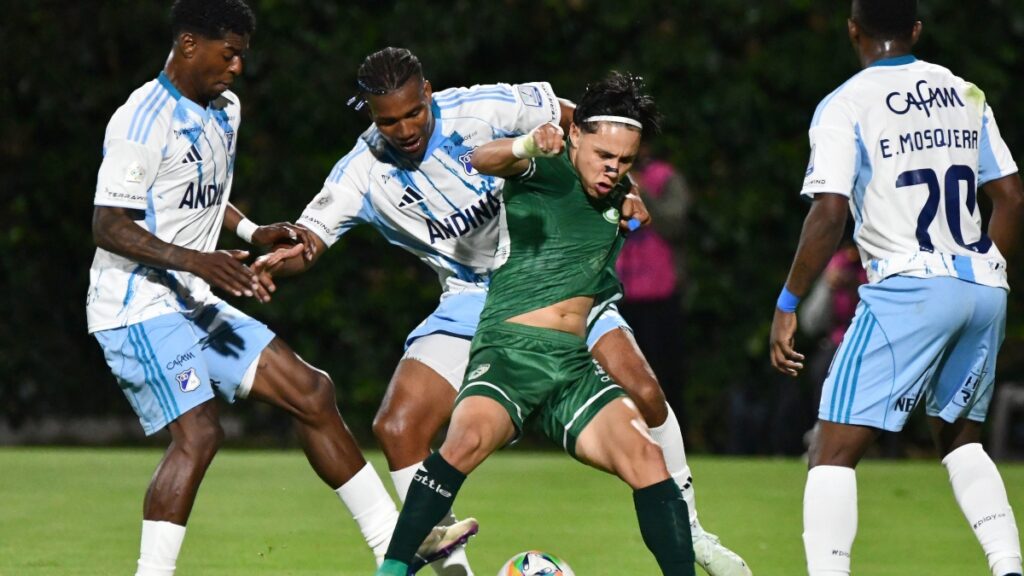 Una postal del duro juego en Bogotá. Vizzor